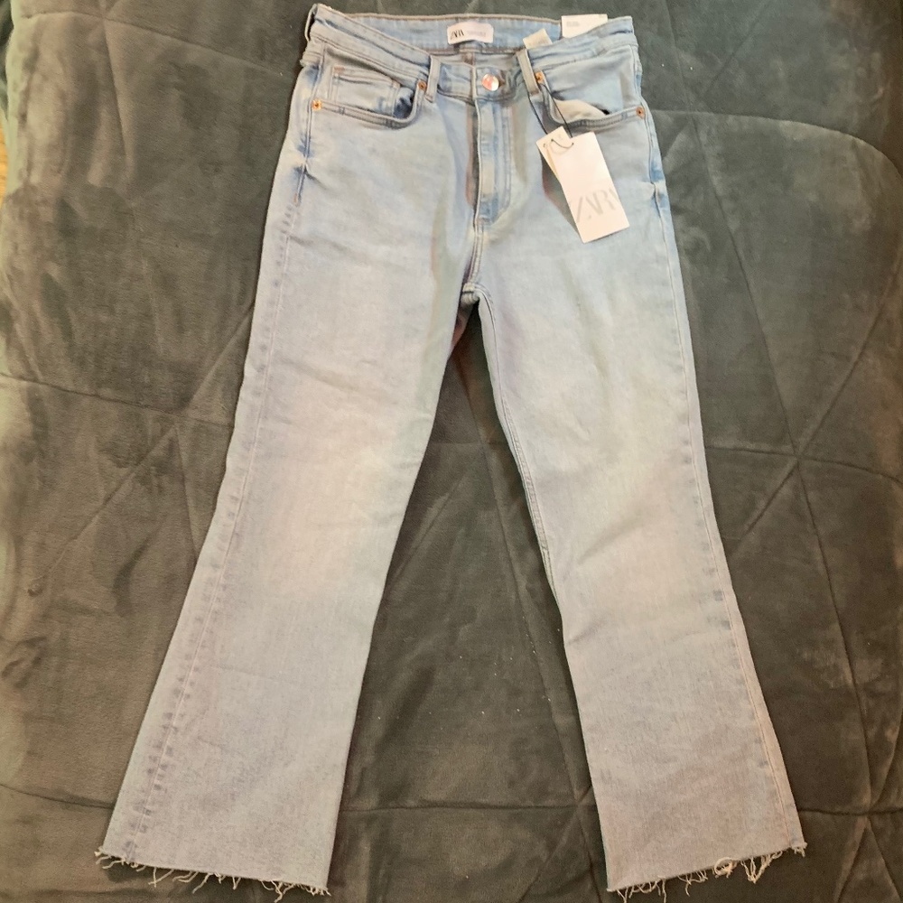Zara crop flare jeans size 8 NWT